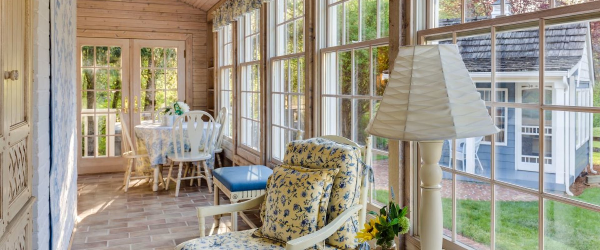Why Screened On Porch Installation Is A Smart Home Staging Idea In Winter Park, FL?