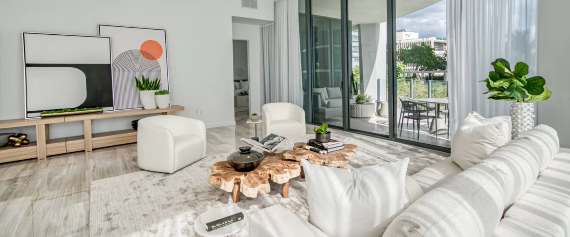 Why Hiring A Roofing Replacement Contractor In Deerfield Beach, FL Is The First Step To Executing Home Staging Ideas