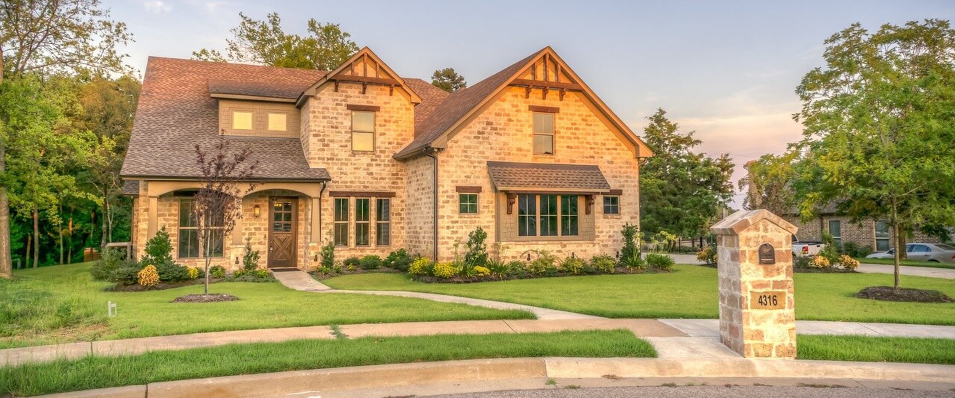 Why Every Home Seller In Longview Needs A Roof Inspection Before Implementing Home Staging Ideas